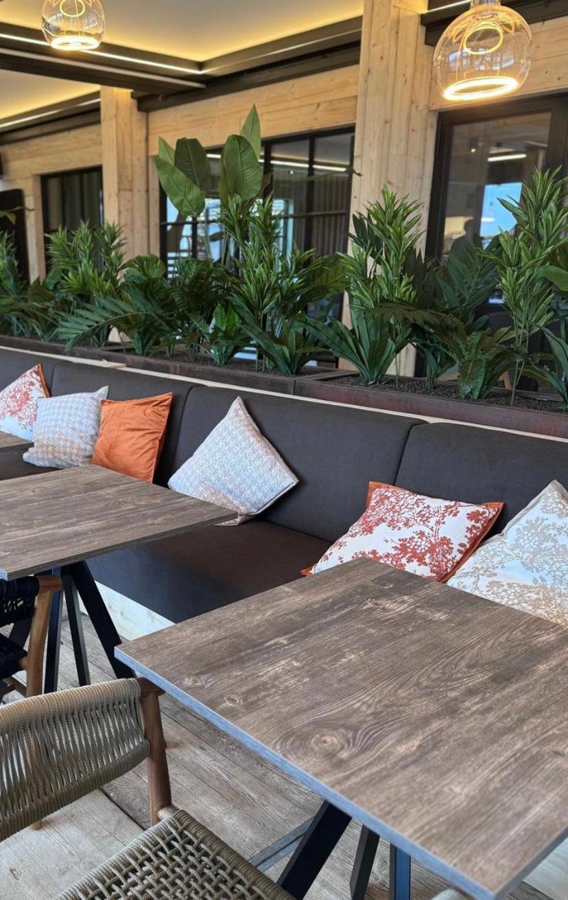 Amani - Aap Otel Lichtaart Dış mekan fotoğraf